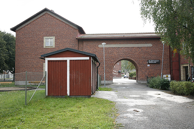 Bakbordet 1, hus 2, fr väster