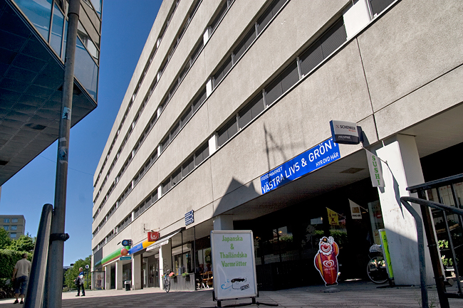 Löjtnanten 1 mot torget