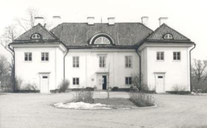 Huvudbyggnaden vid Marieborg