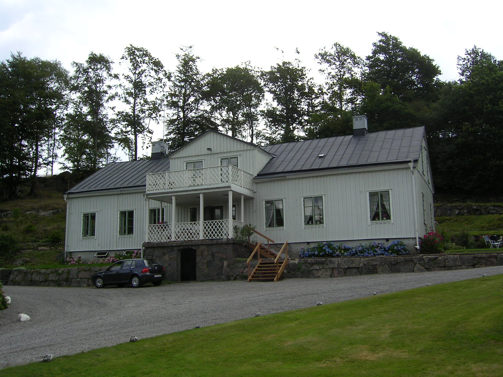 Mostorps gård, flygelbyggnad.