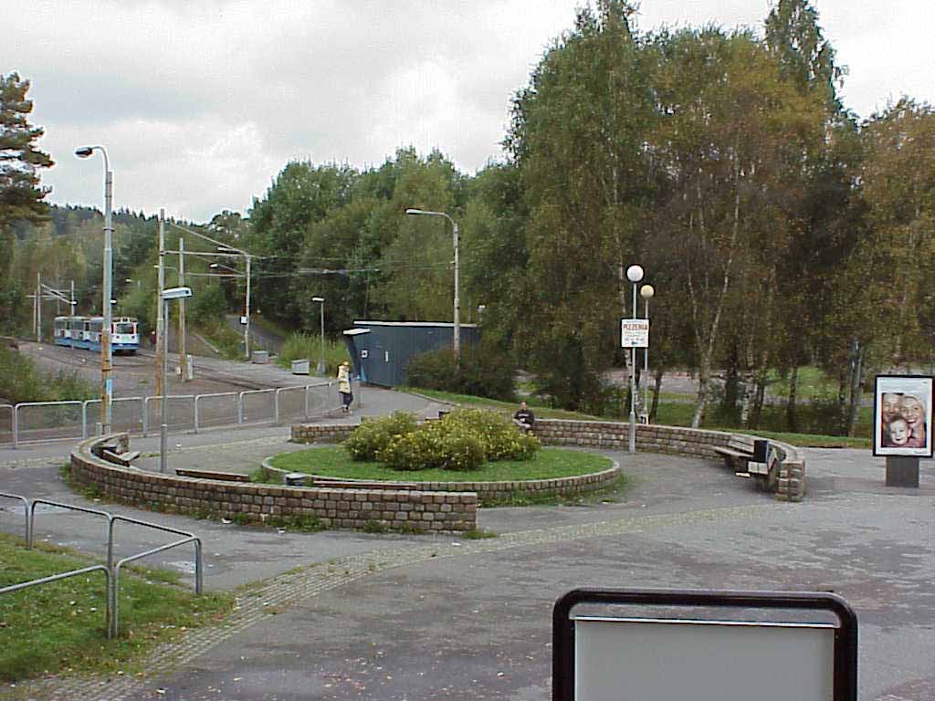 2. Spårvagnshållplats vid Komettorget.