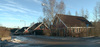 Villaområdet Alholmen innehåller sex likartade villor. 

SAK02007 Stockholm, Skärholmen, Alholmen 2-5, Alholmsbacken 2-8, från sydväst




