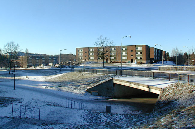 Vårberg, Fjärdholmen 1, Vårholmsbackarna 50-90.

Vy av området från nordost.