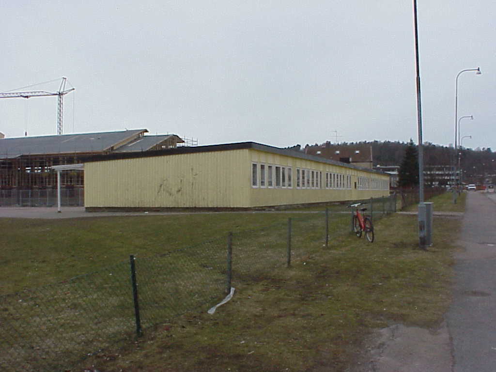 Kärraskolans nordöstra skolbyggnad.