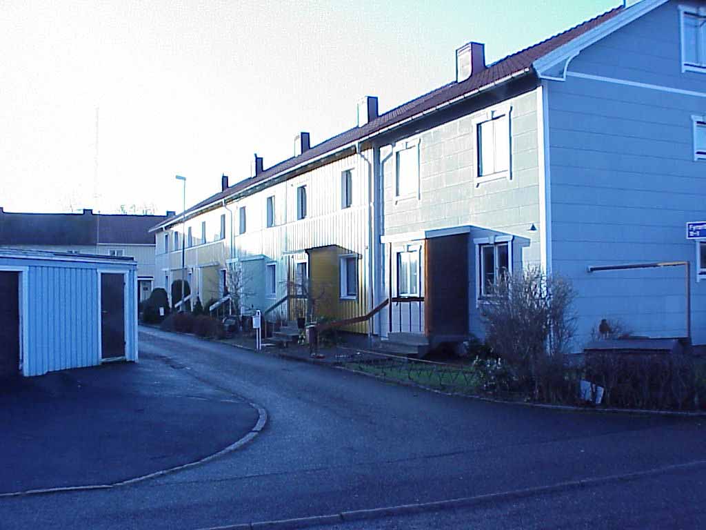 Radhus i södra Järnbrott.