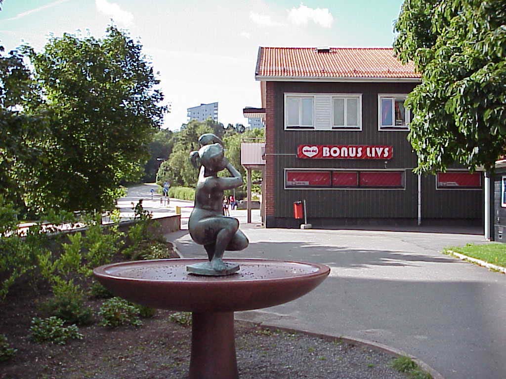 Skulptur på Kalendertorget.
