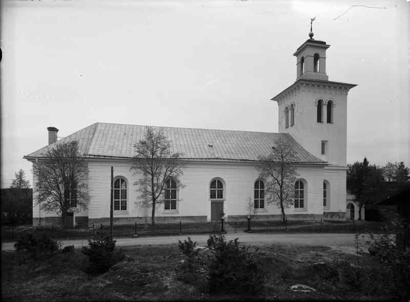 Hässjö kyrka från norr