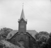 Hällevikstrands kyrka från väster.