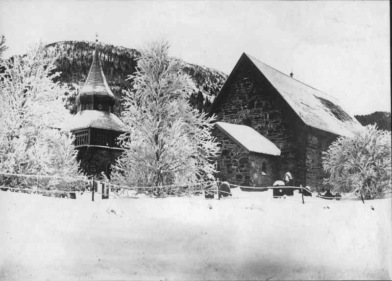 Åre gamla kyrka från sydväst