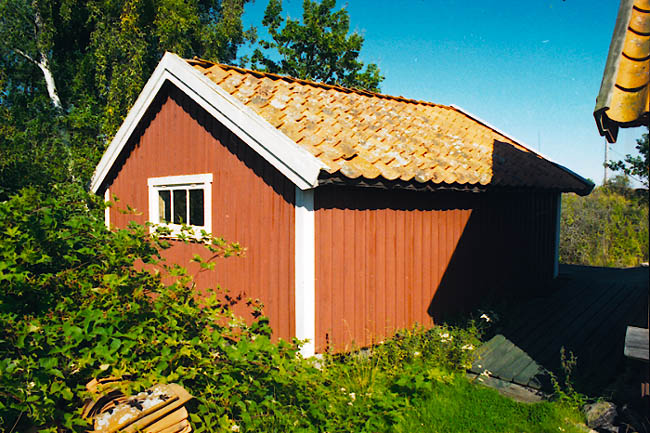 Hus nr. 9007. Sjöbod.