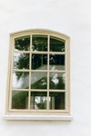 Lerdala kyrka, segmentbågat fönster, placerat i långhusets sydfasad.
Neg nr 02/130:17.jpg