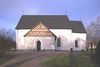 Estuna kyrka från söder