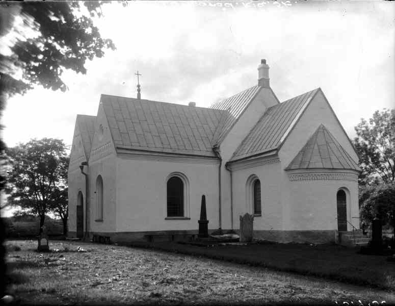 Långaröds kyrka mot sydöst