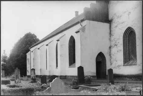 Vedby kyrka mot nordväst