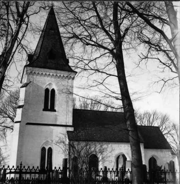 Brågarps kyrka mot söder