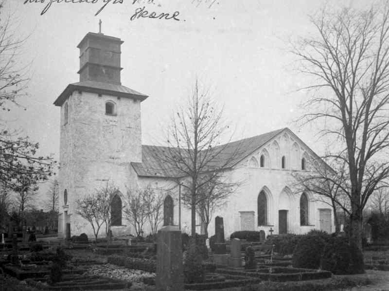 Strövelstorps kyrka mot sydväst