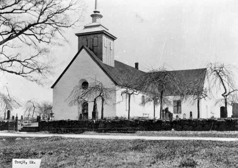 Tåssjö kyrka mot sydväst