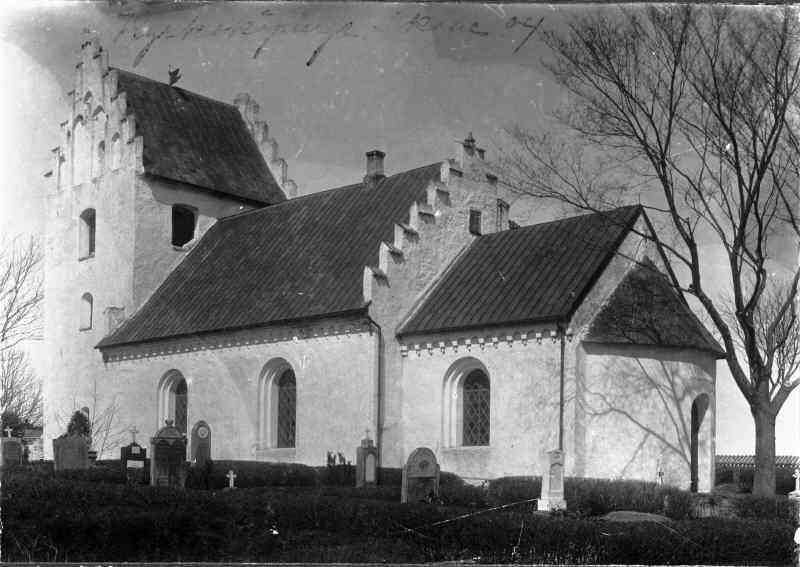 Kyrkoköpinge kyrka mot sydöst