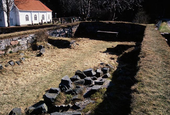 Ruinen efter klosterkyrkan.