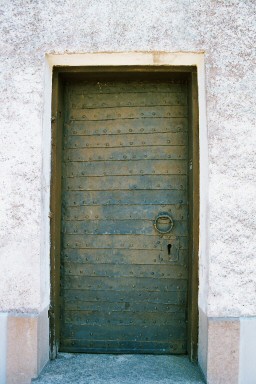 Händene kyrka, västportal. Neg.nr 04/214:06.jpg