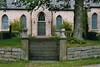 Synnerby kyrka och kyrkogård, grind i söder. Neg.nr. 03/279:09.jpg.