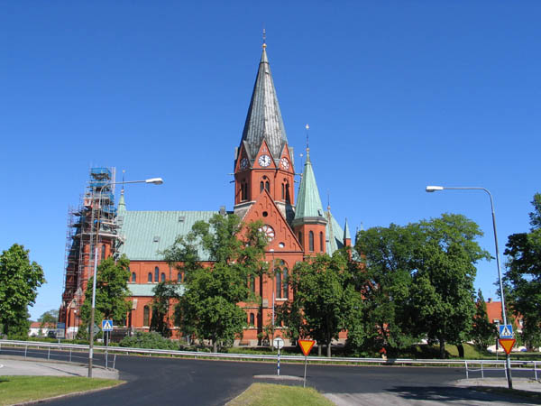 Kyrkan mot nordöst. 