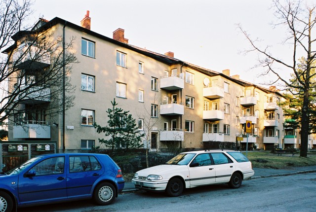 Heligholm 1 husnr 1 från söder.