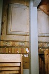 Äldre schablonmåleri, bevarat i skrubb i Kvänums kyrka. Neg.nr. 04/136:04. JPG.