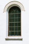 Ursprungliga fönster med järnbågar på Norra Vånga kyrka. Neg.nr. 04/142:12. JPG. 