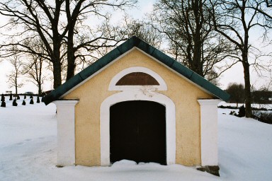 Lejonsköldska gravkoret vid Kyrkefalla kyrka. Neg.nr. 03/221:10. JPG. 