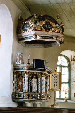 Predikstol i Breviks kyrka. Neg.nr. 03/247:14. JPG.