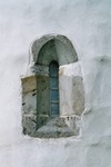 Unggotiskt absidfönster på Östra Gerums kyrka. Neg.nr. 04/303:20. JPG.