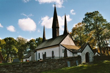 Exteriör av Kungslena kyrka. Neg.nr. 04/323:05. JPG. 