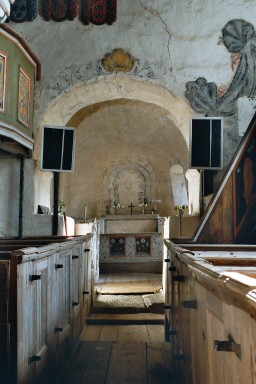 Interiör av Suntaks gamla kyrka. Neg.nr. 04/310:07. JPG.