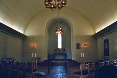 Interiör av Norra kyrkogårdens kapell. Neg.nr. 04/186:04. JPG.