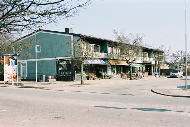 Broschen 1 hus nr. 1 från söder






















