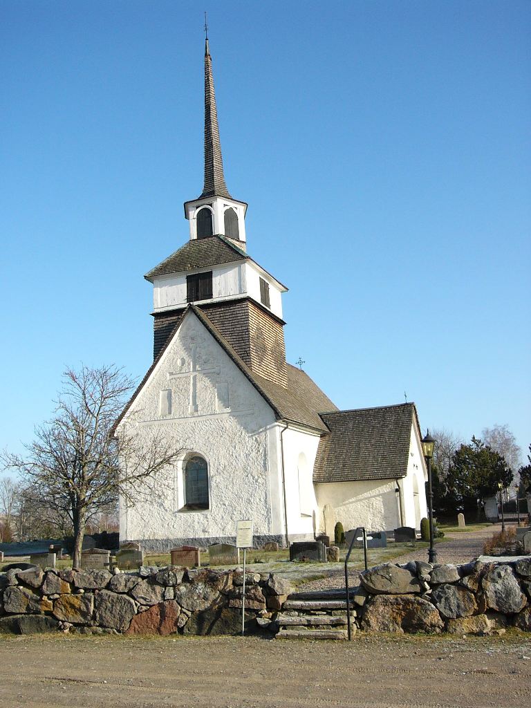 Järstad kyrka från väster.
