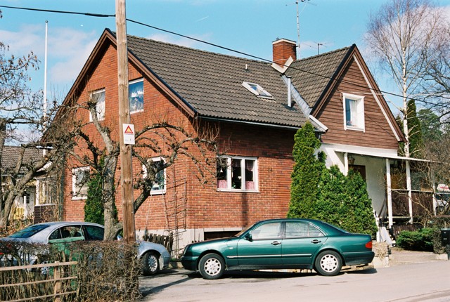 Vigselringen 13 hus nr. 1 från sydost



