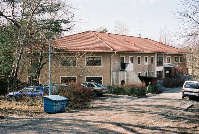 Vandrarskon hus nr. 1 från öster

















