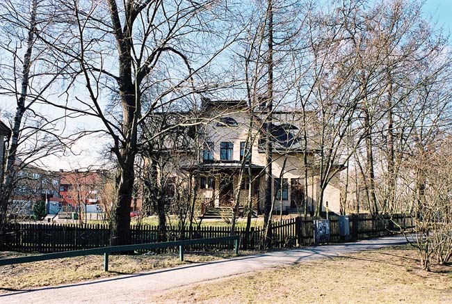 Prästgårdsstegen 1, hus nr 1, fr nordost








