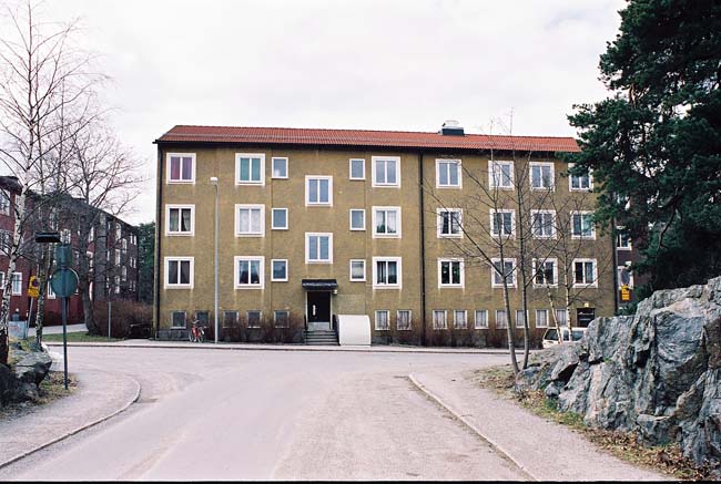 Månstenen 1, hus nr 2, fr öster





































