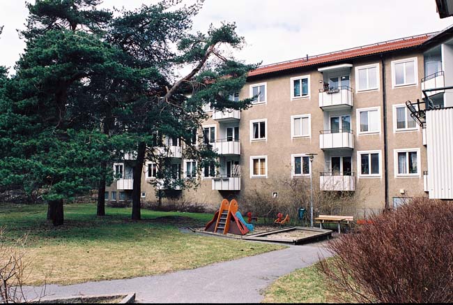 Månstenen 1, hus nr 2, fr öster






































