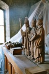 Skulptur i ek från Zettervalls predikstol, snidade av W Hoffman, förvarade i hörntorn på Skara domkyrka. Neg.nr. 04/353:10. JPG.
