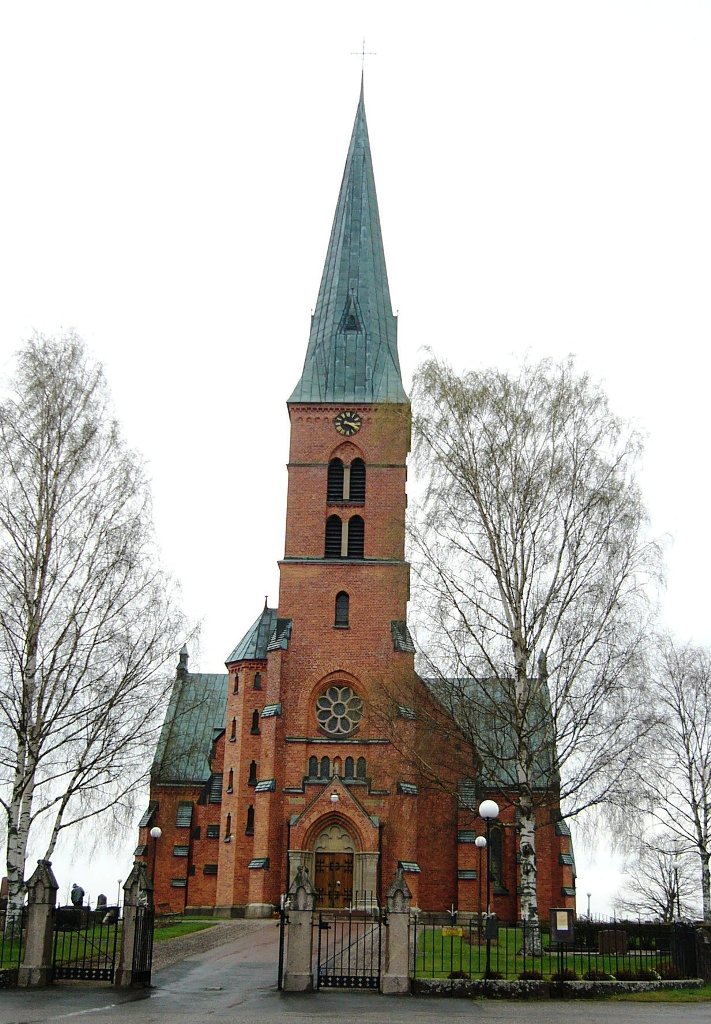 Hällestads kyrka från väster.