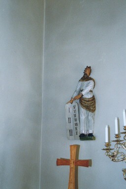 Träskulptur Utby kyrka. Neg.nr 04/246:15.jpg