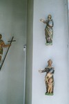 Träskulpturer i Utby kyrka. Neg.nr 04/246:16.jpg