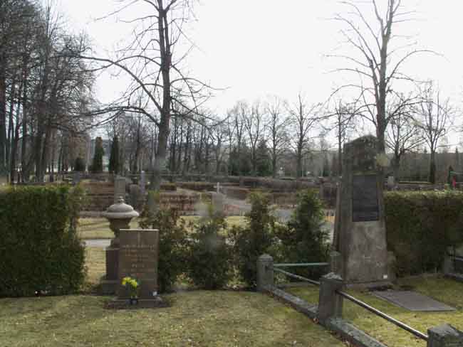 Sunne kyrka, kyrkogården 