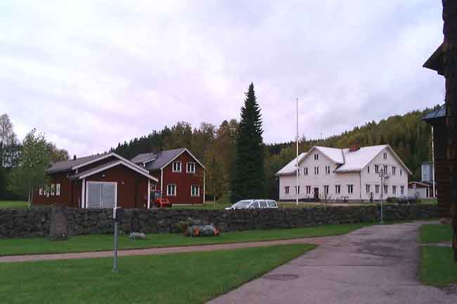 Norra Ny kyrka, kyrkogården.