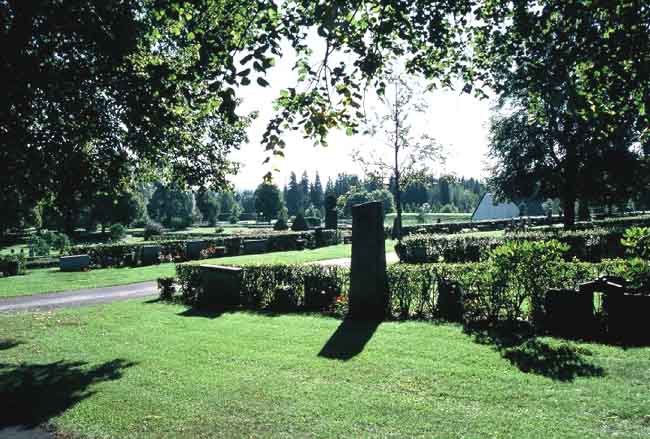 Siris kapell, Fryksände kyrkas kyrkogård, miljö runt kapellet. 