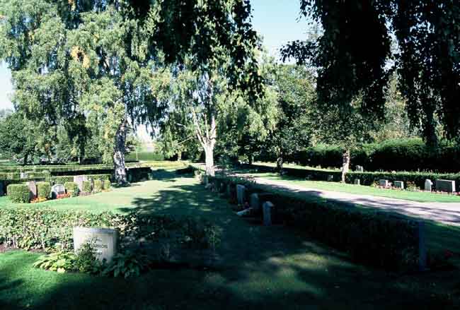 Fryksände kyrka, kyrkogården. 